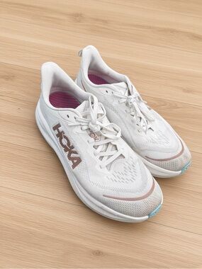 HOKA Women’s Running Shoes Size 10B White Rose Gold